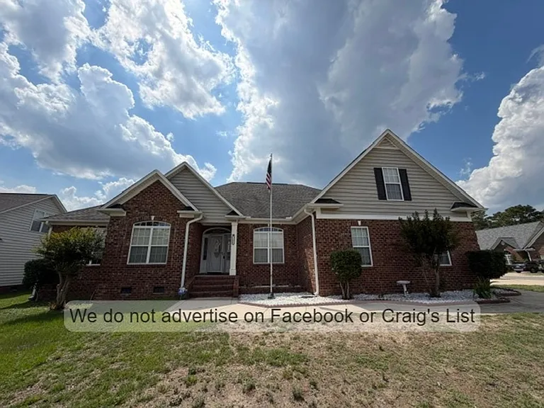 3906 Tasha Dr — Photo 1