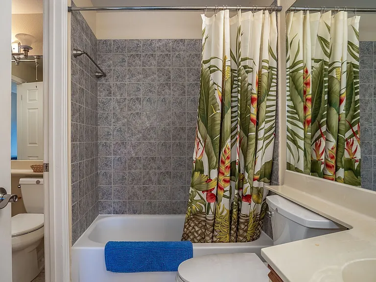 140 Uwapo Rd #38-204 — Photo 18