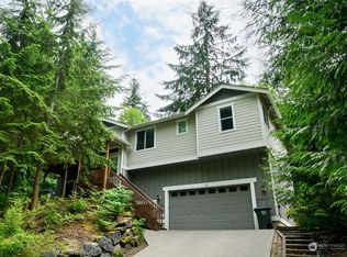 15 Louise View Dr, Bellingham, WA 98229