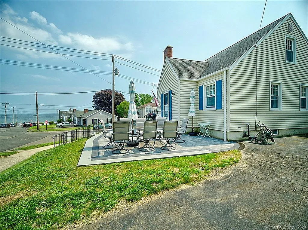 Building Photo - 30 Seaview Ave
