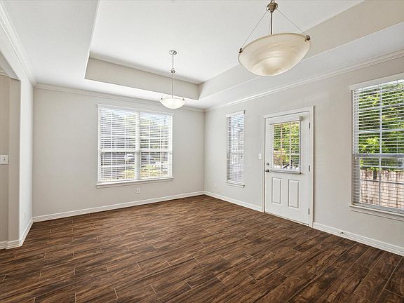 3rd image of 2624 Detering St