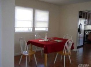 19 Rockhill Rd, Rocky Point, NY 11778