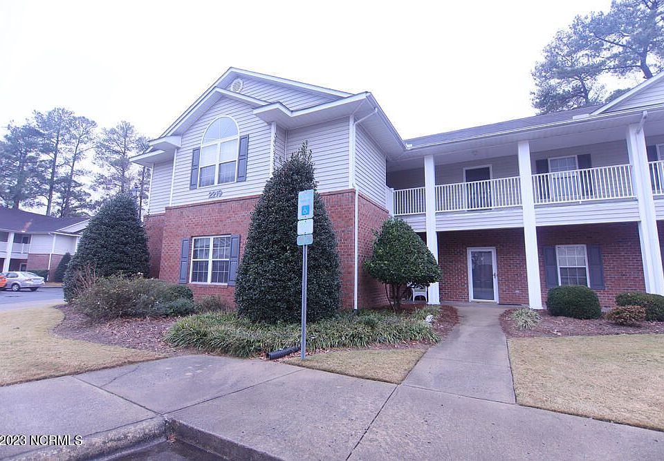 2219 E Locksley Woods Dr Greenville, NC, 27858 Apartments for Rent Zillow