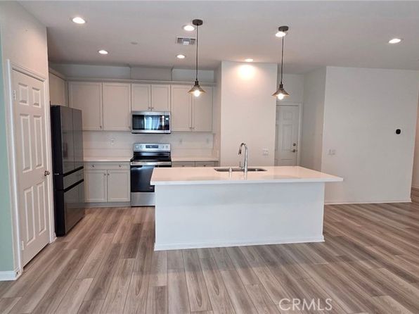 7339 Portia Ln