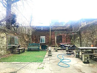 Rented by Superb Living LLC