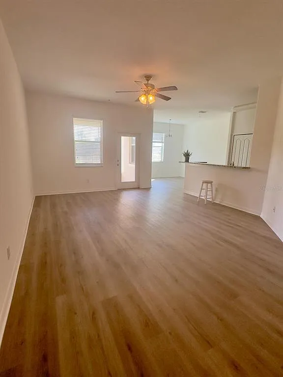 Building Photo - 1335 Priory Cir