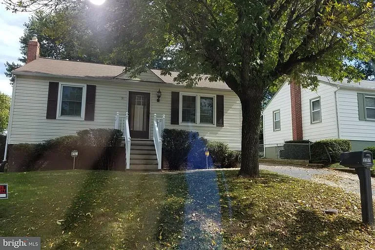 3201A Elizabeth Ave photo 1