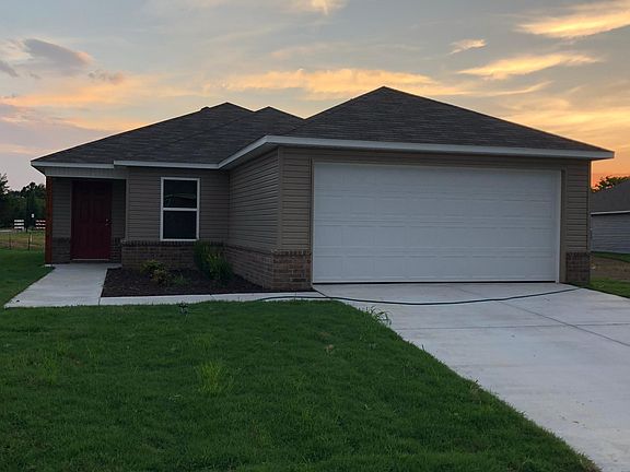 2nd image of 5011 W Claxton Cir
