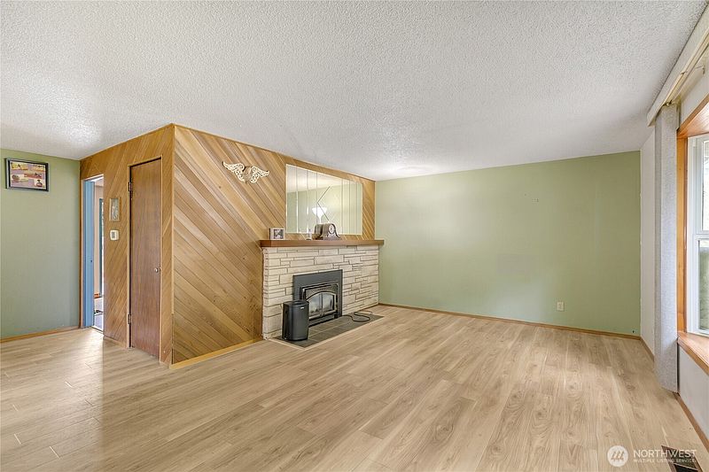 2nd image of 20911 78th Avenue W