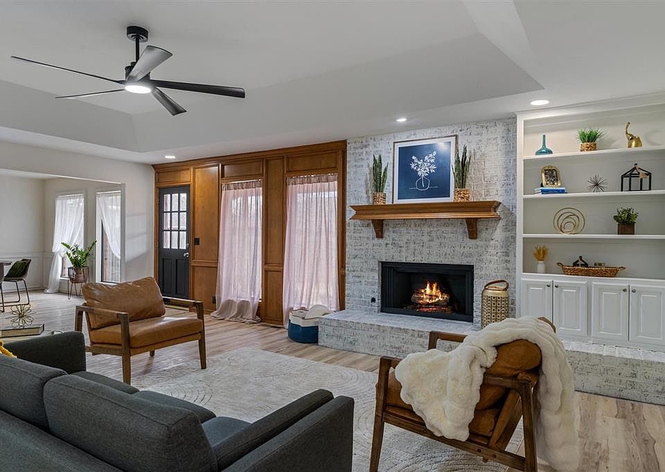1st image of 1713 Whispering Creek Ct