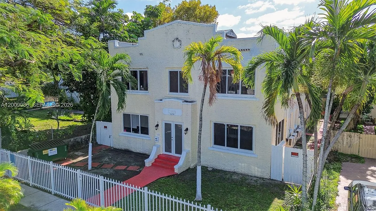 Building Photo - 1630 SW 10th St #7