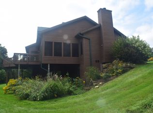 2 Talisman Trce, Galena, IL 61036