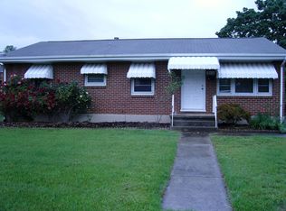 202 Oaklawn Ave NE, Roanoke, VA 24012