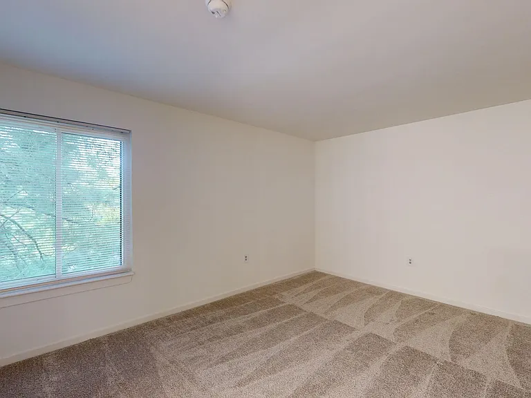 Seneca Place — Photo 70