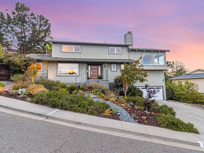 805 Regent Ct, San Carlos, CA, 94070