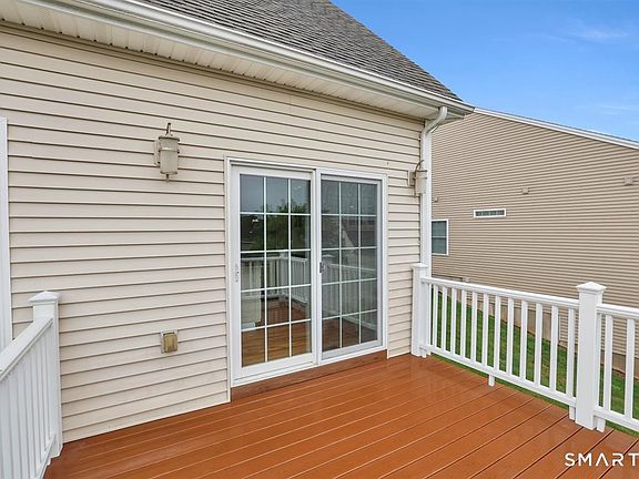 4th image of 52 Sonoma Lane #52