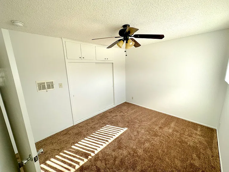 1069 Browning Blvd — Photo 19