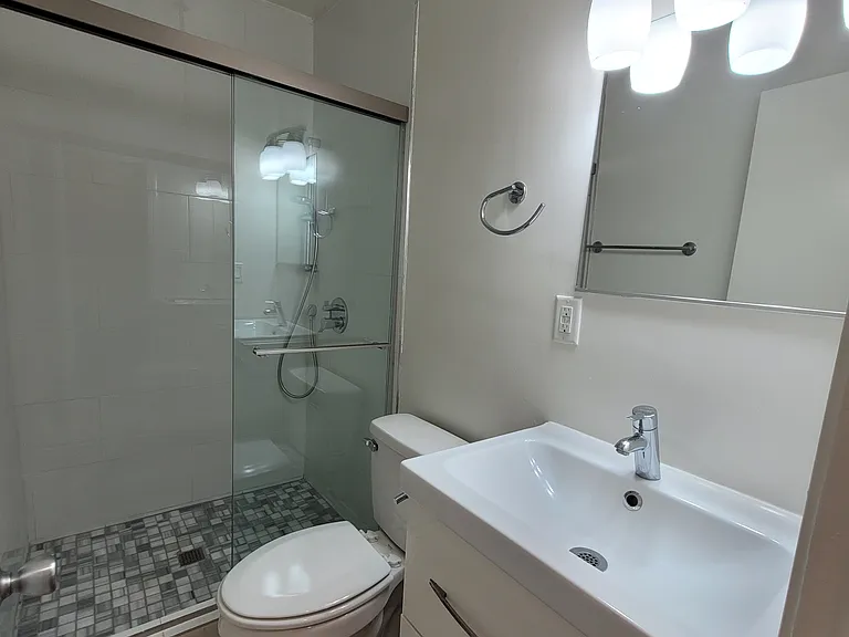Berendo Apartments — Photo 31