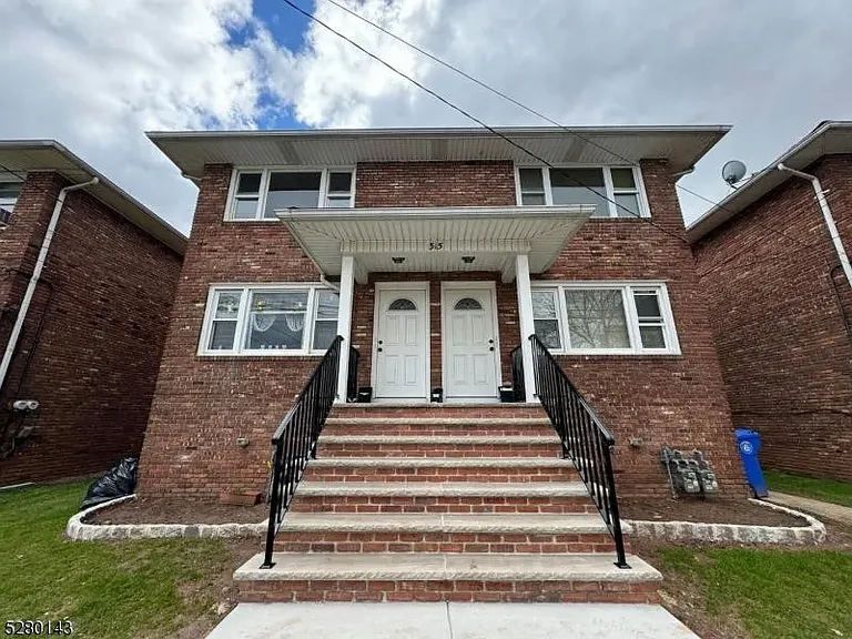 315 W Price St #2 — Photo 1