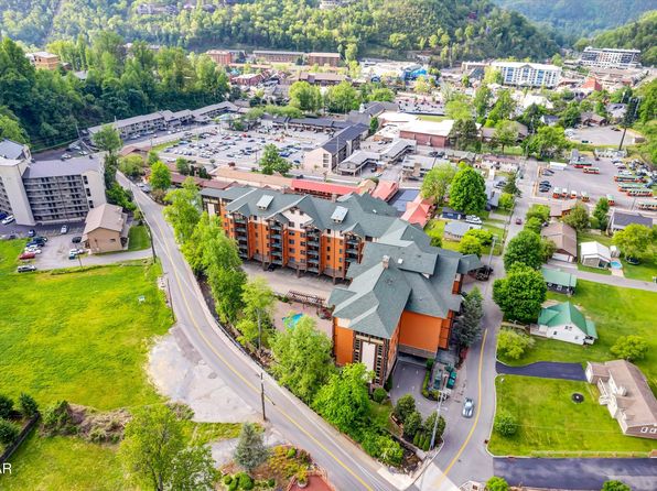 215 Woliss Ln #101, Gatlinburg, TN 37738