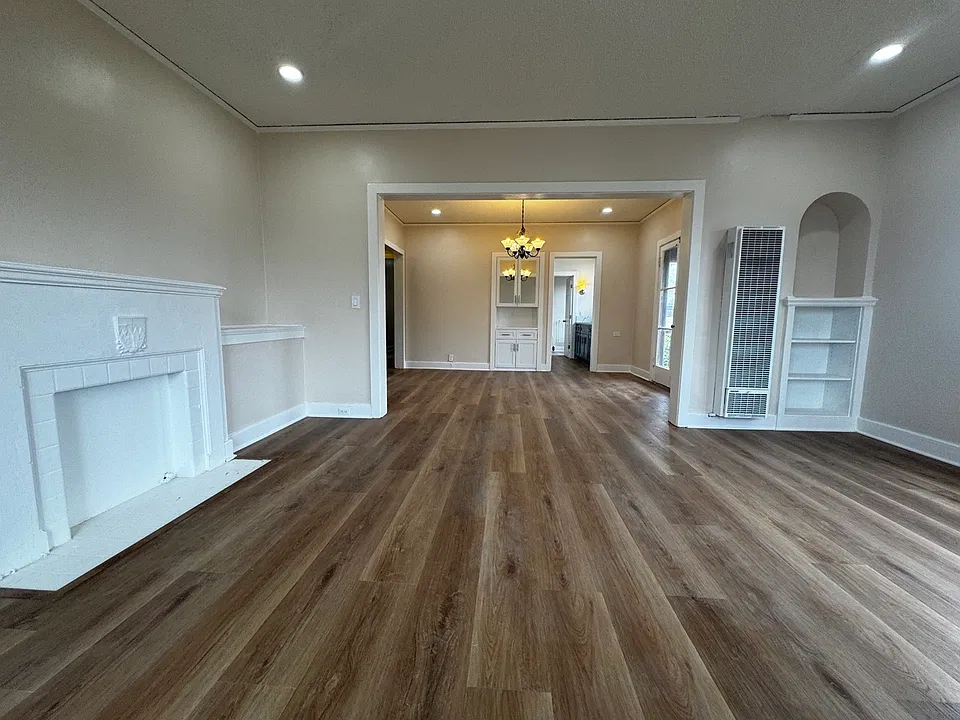 2041 1/4 S Ridgeley Dr #1/4
