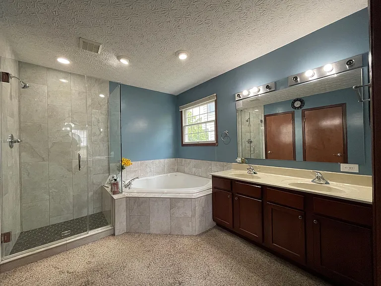 7192 Trillium Dr — Photo 31