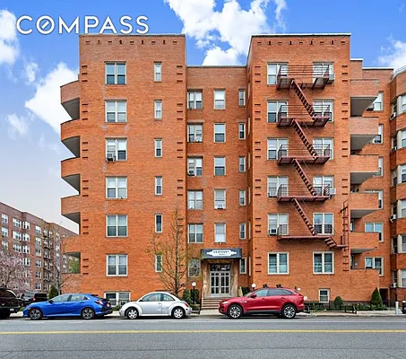 Sold by Compass | media 10