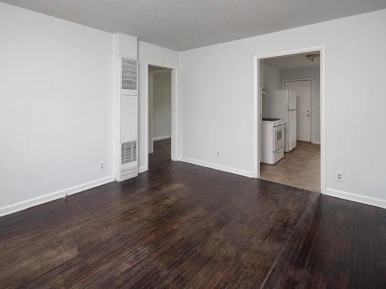 3113 Girard Ct #5 — Photo 15