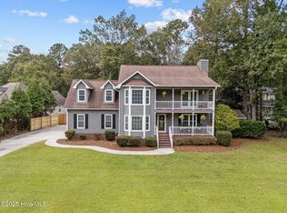 104 Spring Chase Lane, Rocky Point, NC 28457