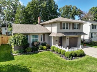 62 Sweetwood Dr, Amherst, NY 14228