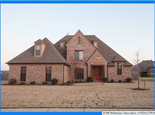 13239 Three Hawks Dr, Olive Branch, MS 38654