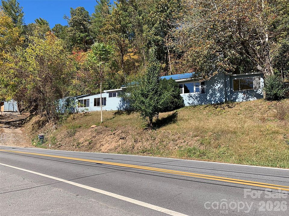 1st image of 465 Bee Tree Rd