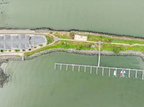 600 Clarence Avenue image 35 of 37