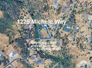 1225 Michele Way, Santa Rosa, CA 95404