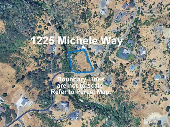 1225 Michele Way, Santa Rosa, CA 95404