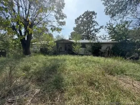 11631 S 587th Rd, Miami, OK 74354