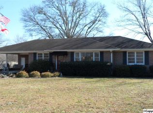 426 Rabbittown Rd, Glencoe, AL 35905