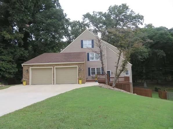 5011 E Timberwood Dr, Newburgh, IN 47630