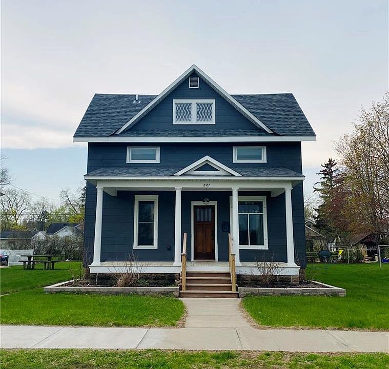 827 Broadway Street, Eau Claire, WI 54703 Zillow
