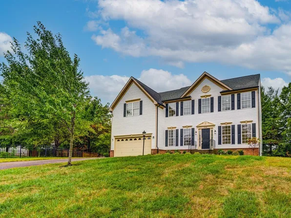 4394 George Frye Cir, Woodbridge, VA 22193