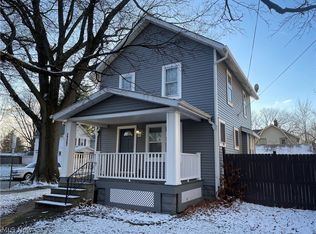 1040 Burkhardt Ave, Akron, OH 44301