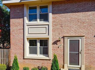 1343 Chetworth Ct, Alexandria, VA 22314