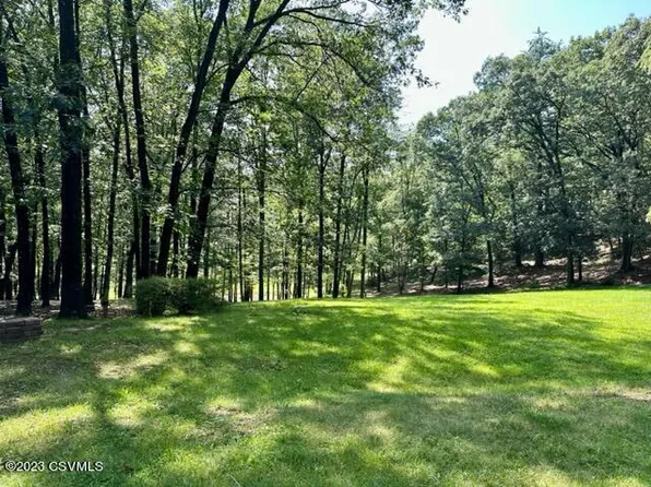 Stonebridge Dr, Selinsgrove, PA 17870