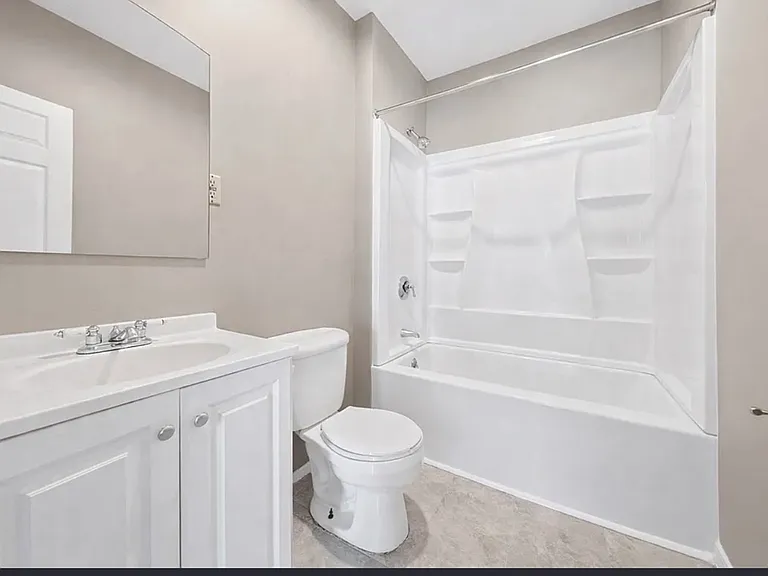 62 May St #2 — Photo 15