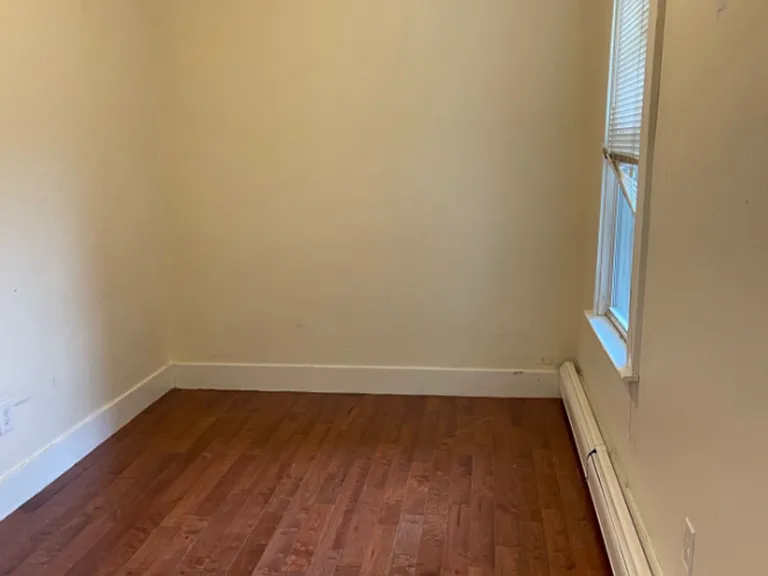 243 Maverick St #3 — Photo 7