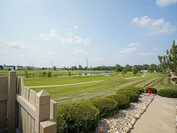 3rd image of 11357 Winding Wood Ct #10/39