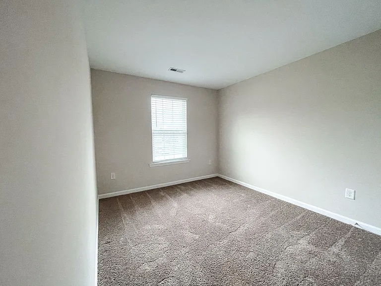 120 Kelly St — Photo 41
