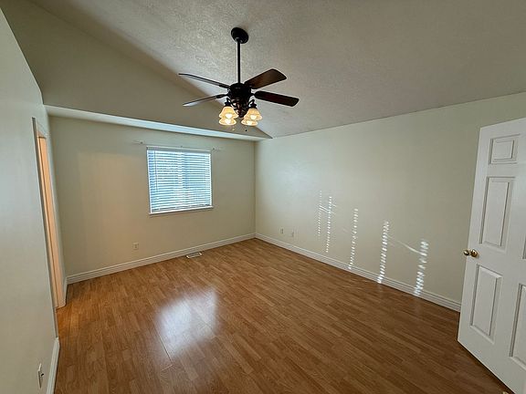 4th image of 13676 S Premier Ln