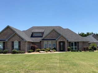 3920 48th St NE, Paris, TX 75462
