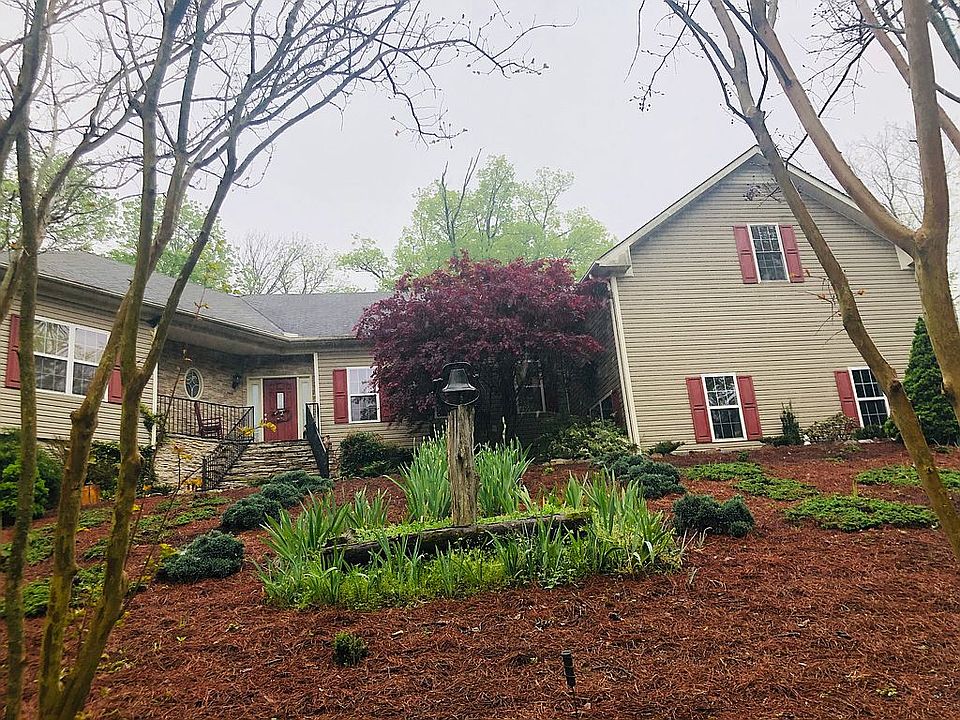 1st image of 1016 Magic Mountain Ln